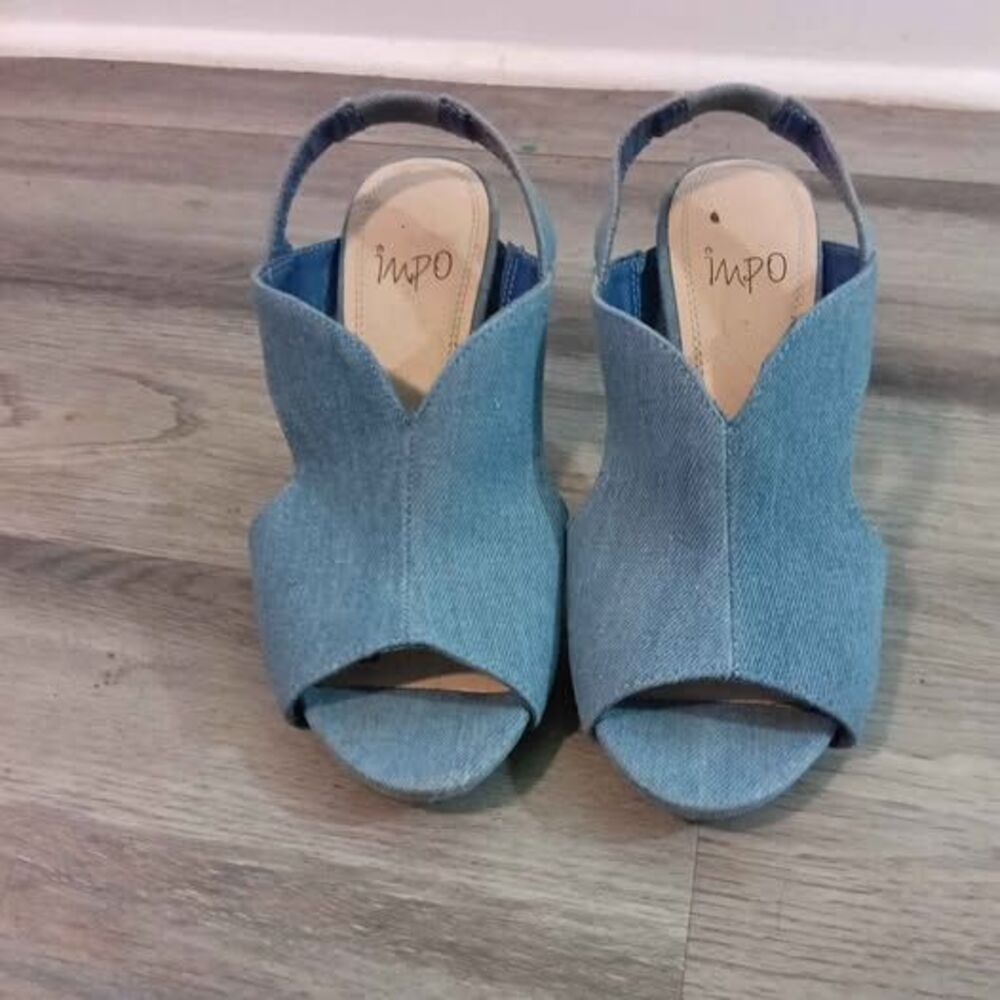 Impo light blue denim slingback heels size 5 1/2 M